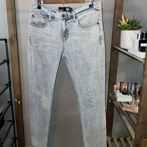 Light wash denim skinny jeans